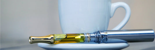 How to Use a Wax Pen Vape for Dabbing Concentrates - HEMPER