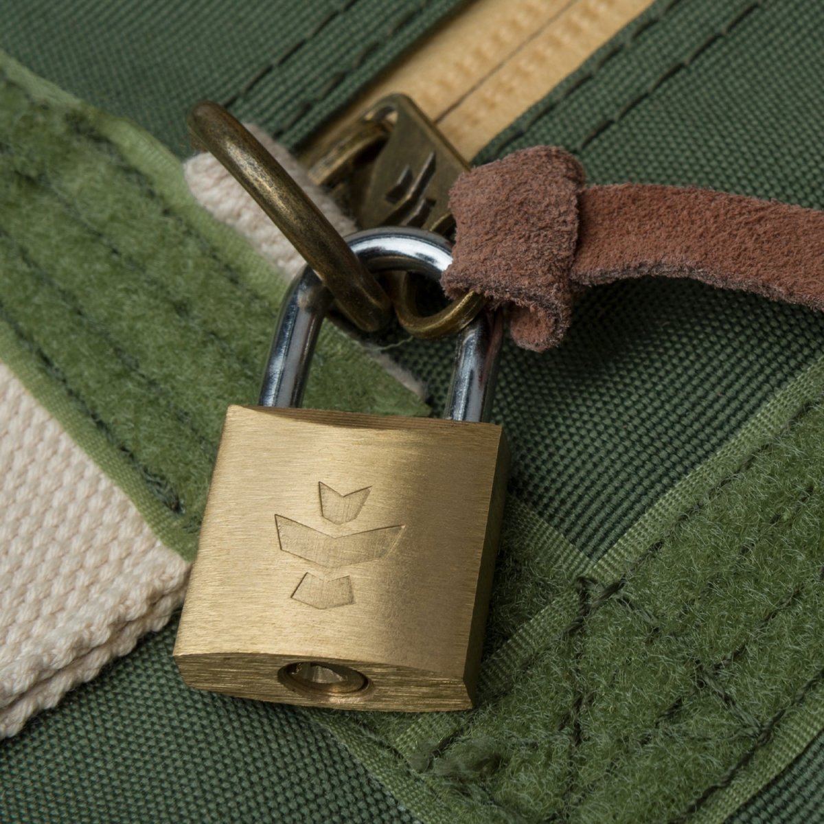 The Weekender - Smell Proof Medium Duffle - HEMPER -