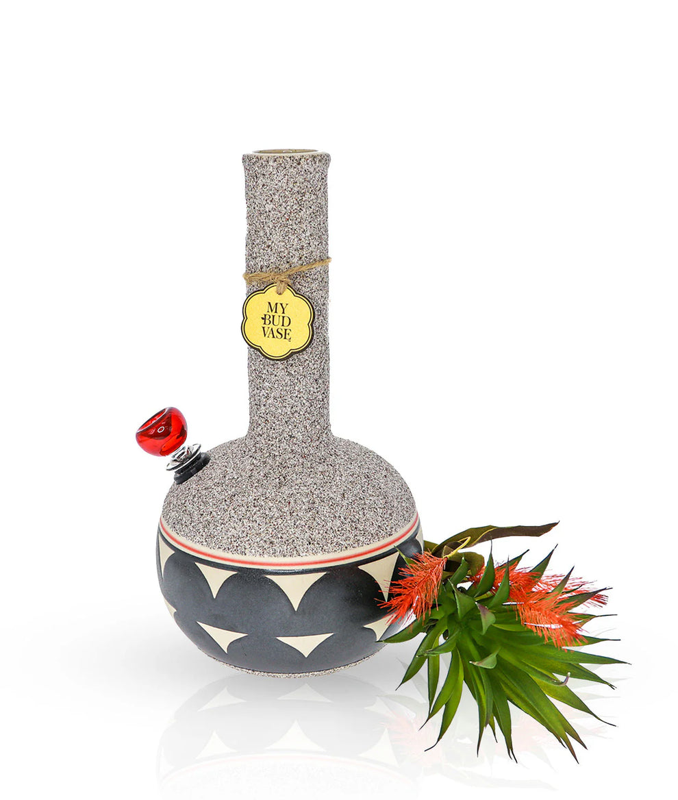 Coyote Vase Bong - 2