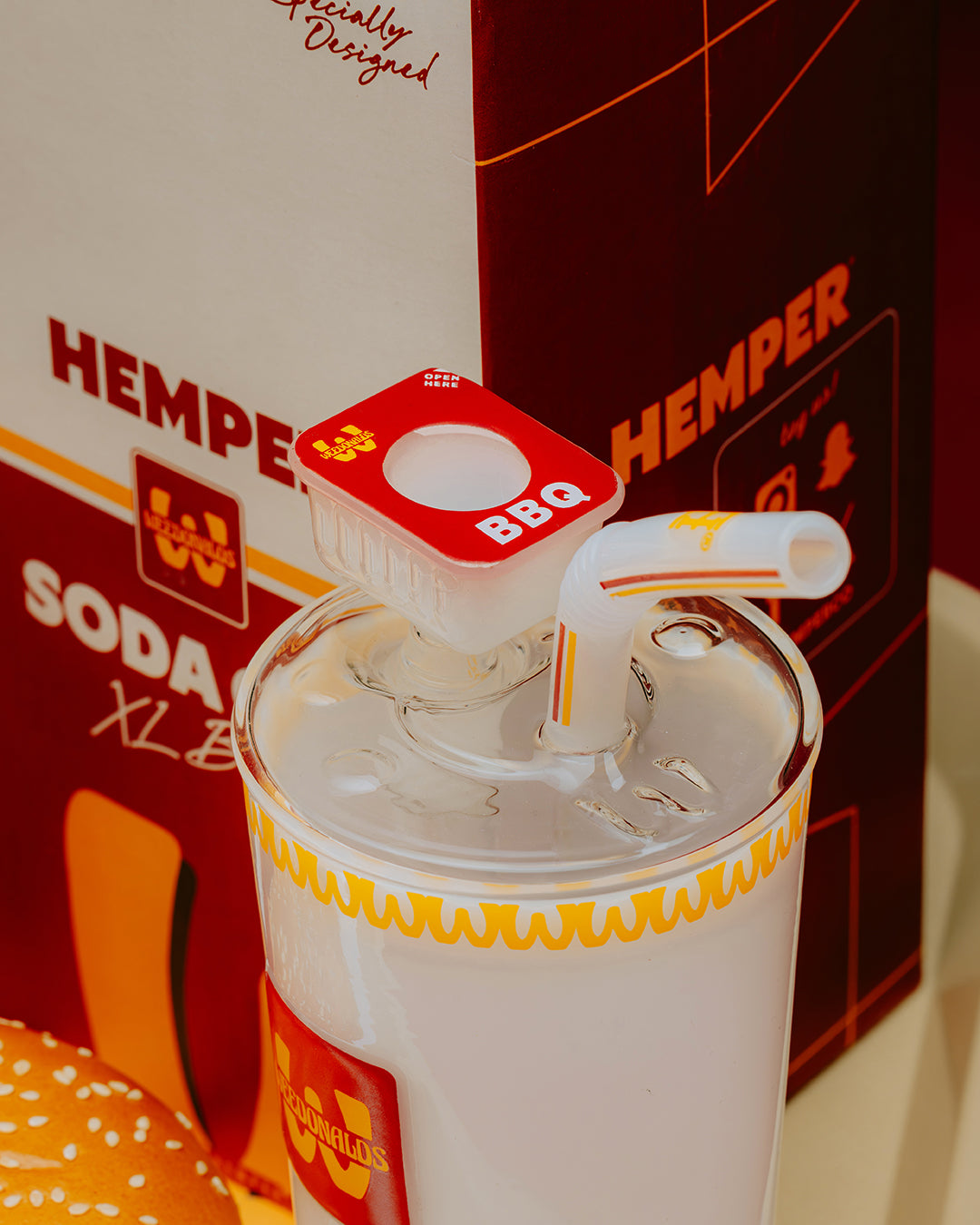 HEMPER WEEDONALDS RED PAPER LIFESTYLE_015.jpg