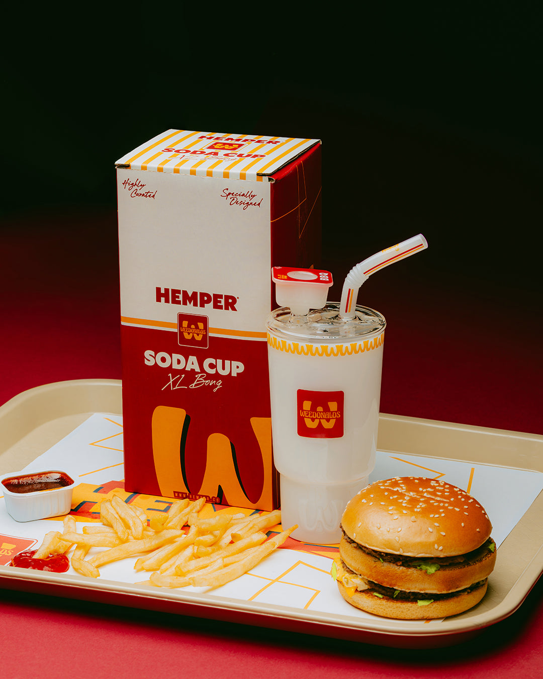 HEMPER WEEDONALDS RED PAPER LIFESTYLE_105.jpg