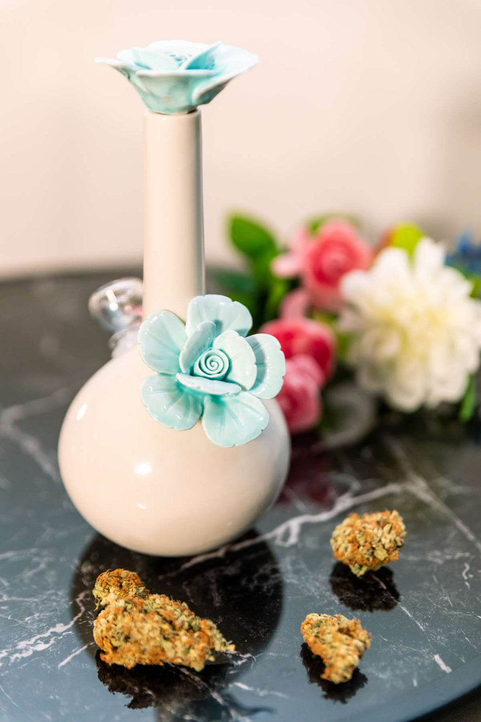 Rosette Vase Bong - 6